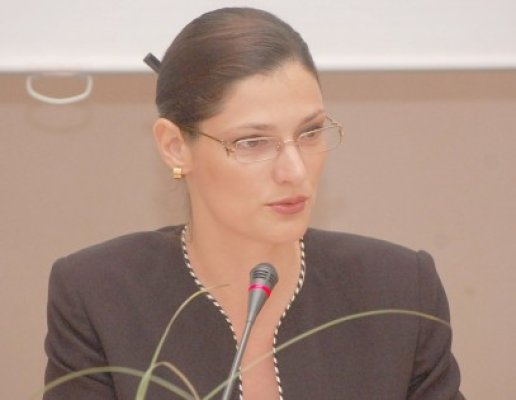 Ramona Mănescu a lansat o consultare publică privind politica de coeziune
